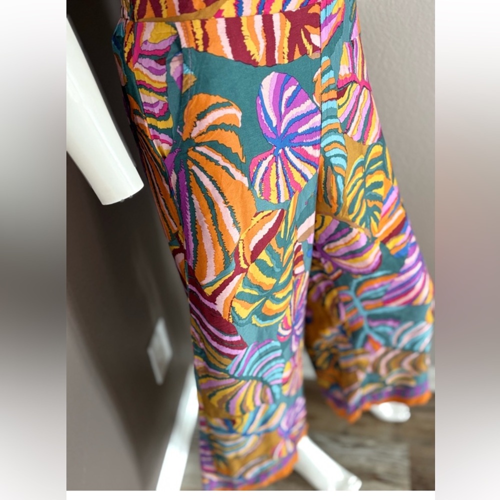 Haute Hippi Wide-Leg Tropical Print Pants in Teal & Multicolor size L - Picture 3 of 4